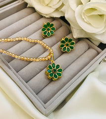 Elina Locket Set (Green)