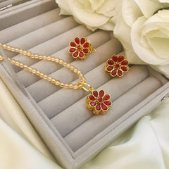 Elina Locket Set (Maroon)