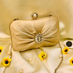 Fancy Clutch-1017 (Off White)