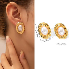 Stainless Steel Ear Studs-07 (Golden)