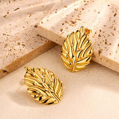 Stainless Steel Ear Studs-09 (Golden)