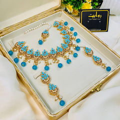 Stara Necklace (Ferozi)