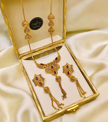 NOORI Necklace (Maroon)