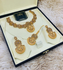 ZARAH Set (Golden)