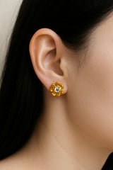 Madrasi Studs-24 (White)