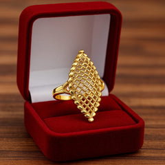 Gold Plated Ring-176 (Golden)