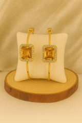 Adjustable Adult Bangle-107 (Golden)