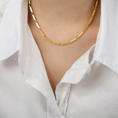 Gold Chain-99 (Golden)