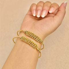 Zircon Kara Bracelet-09 (Golden) (Openable)