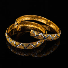 Gold Plated Openable Kara-02 (Golden)