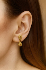 Madrasi Studs-137 (Golden)