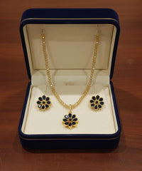 Elina Locket Set (Black)