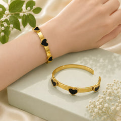 Adjustable Kara Bracelet-34 (Golden/Black)
