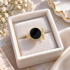 Round Statement Ring (Black)