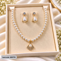 Pearl Necklace Set -24 (Golden)