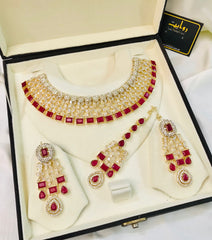 MIRAJ Necklace (Maroon/White)