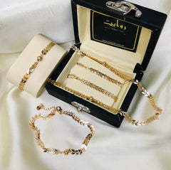 Leaf Necklace (Golden) (Ball)
