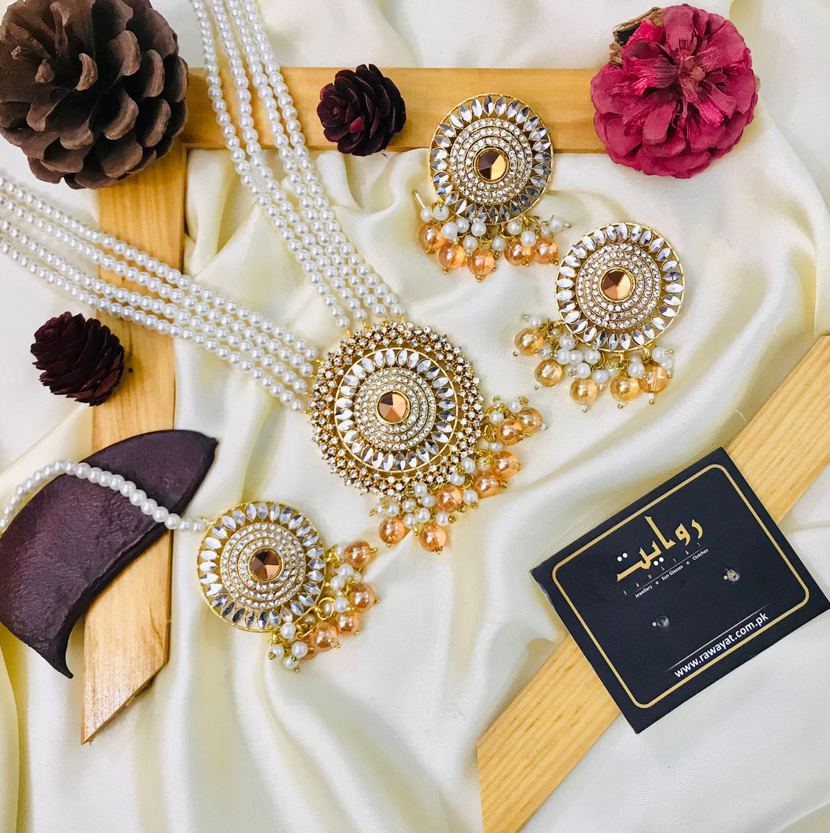 ABIYA Mala Set (Golden)– Rawayat Jewellery