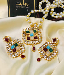 Maya Locket Set (Naurateen)