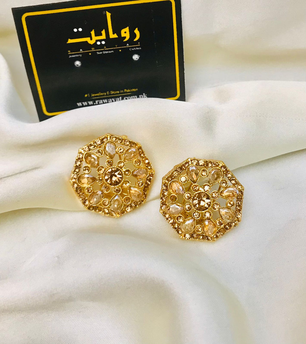 Fancy Studs-126 (Golden)