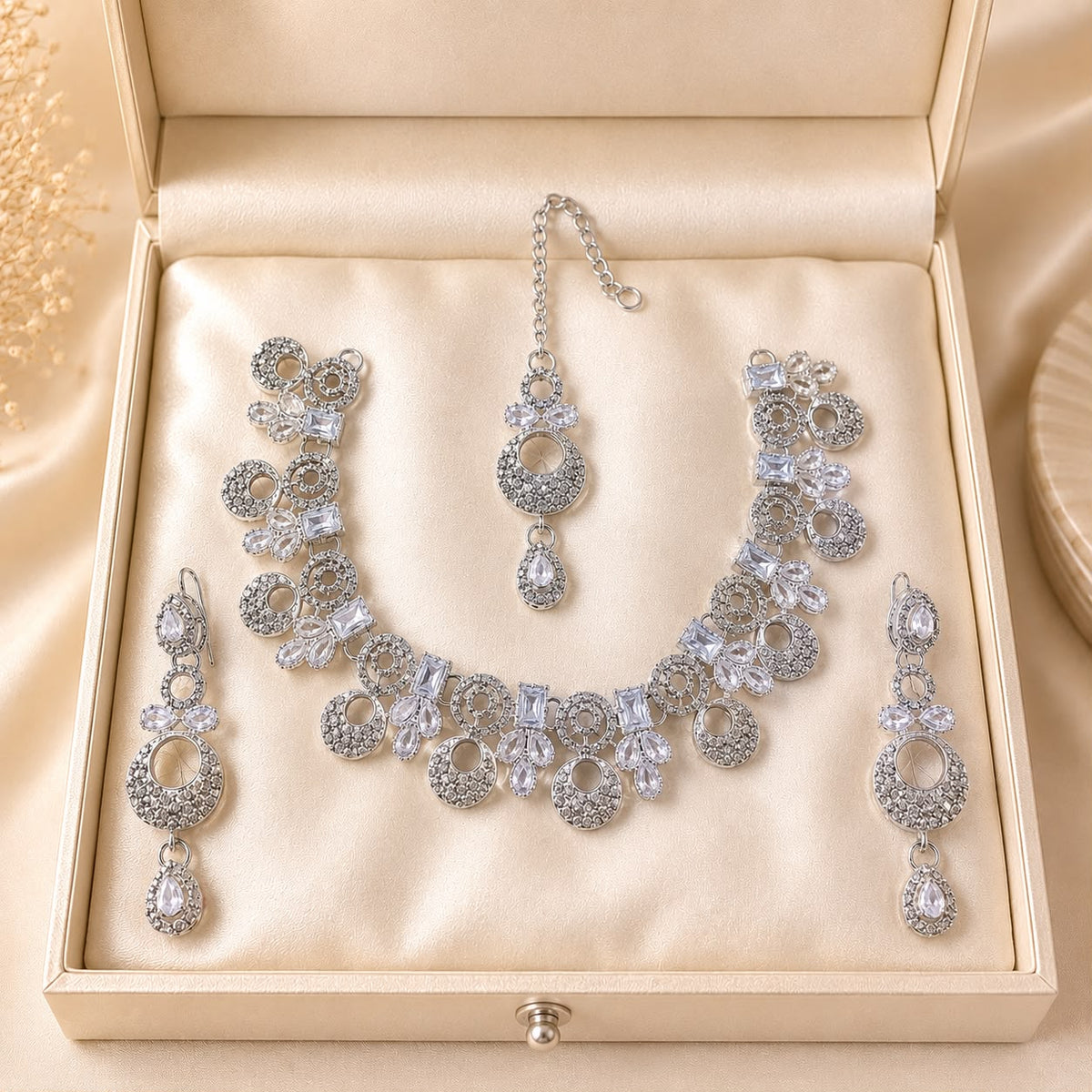 Zircon Set (Silver)