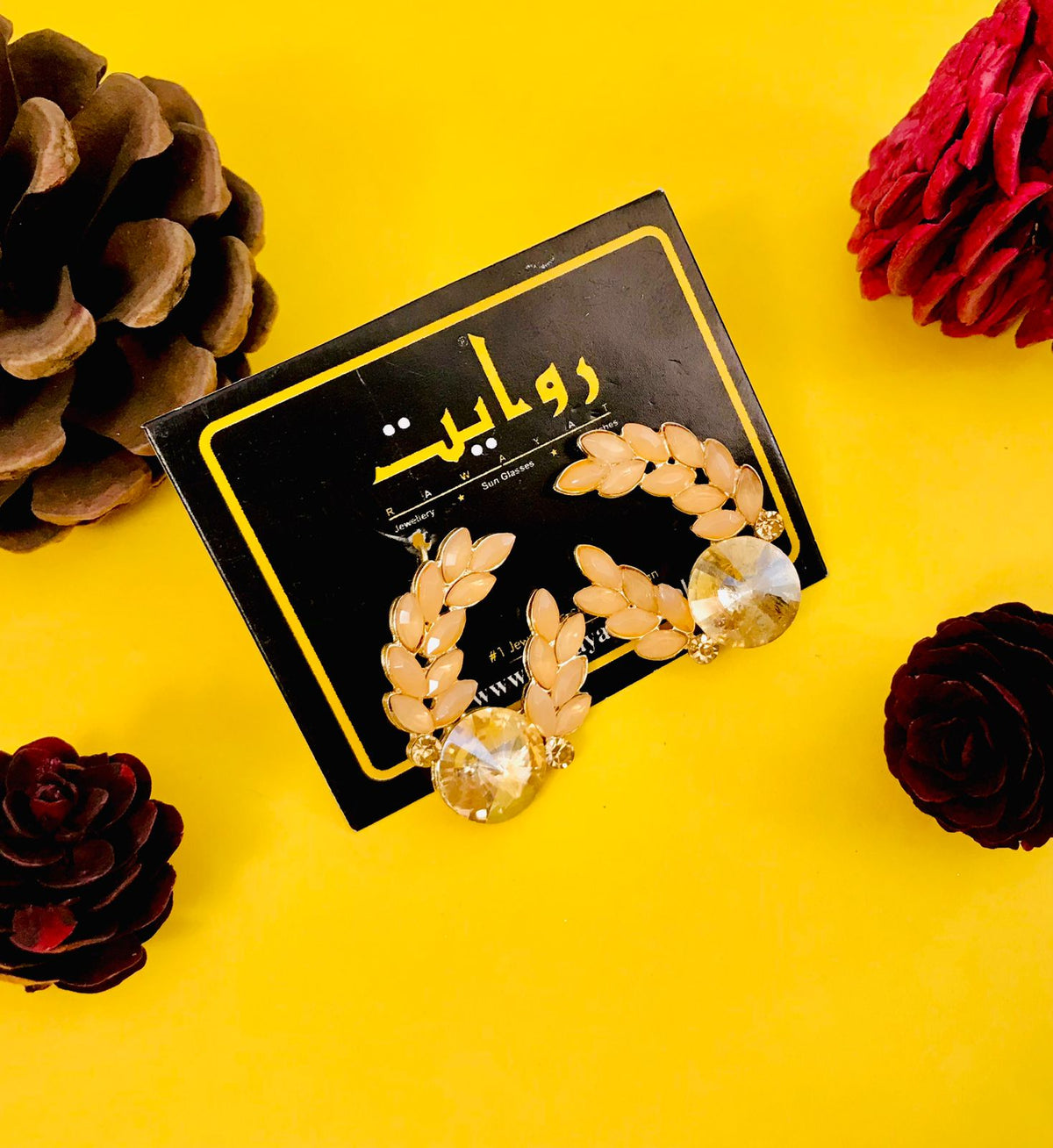 Fancy Studs-125 (Peach)