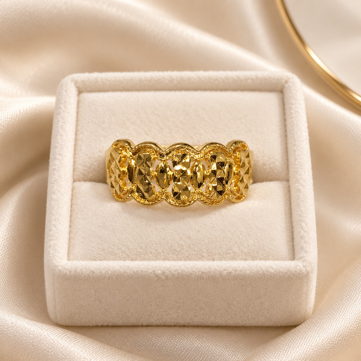 Gold Ring-289 (Golden)