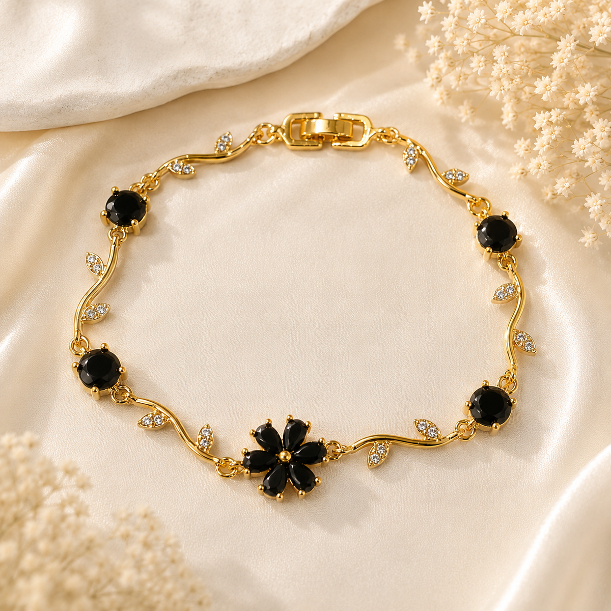 Tulip Petal Bracelet (Golden/Black)