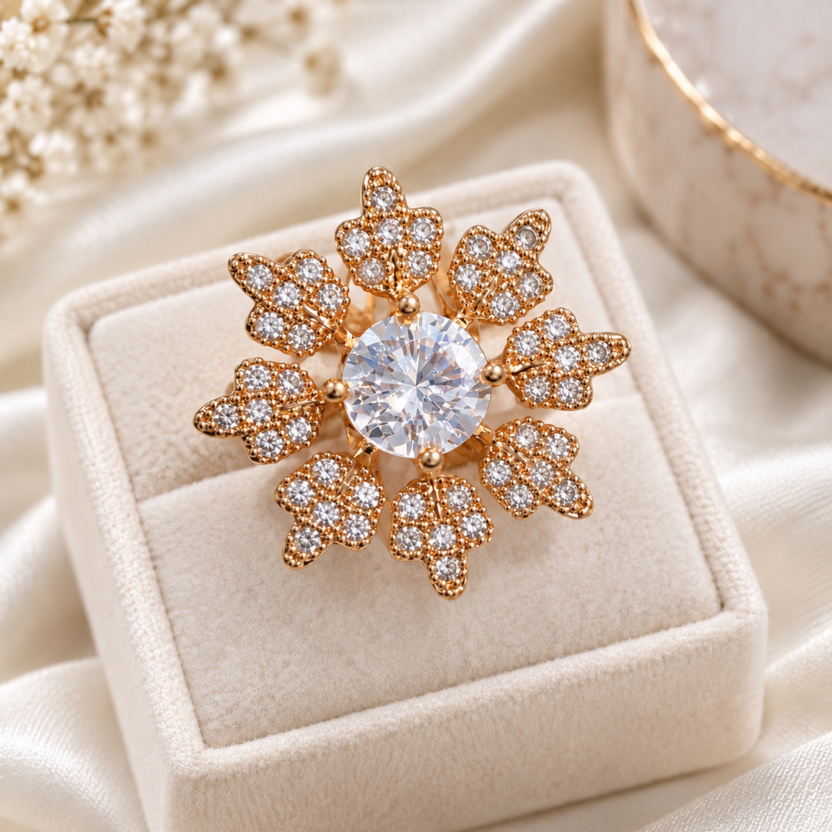 Zircon Ring-477 (Golden/White)