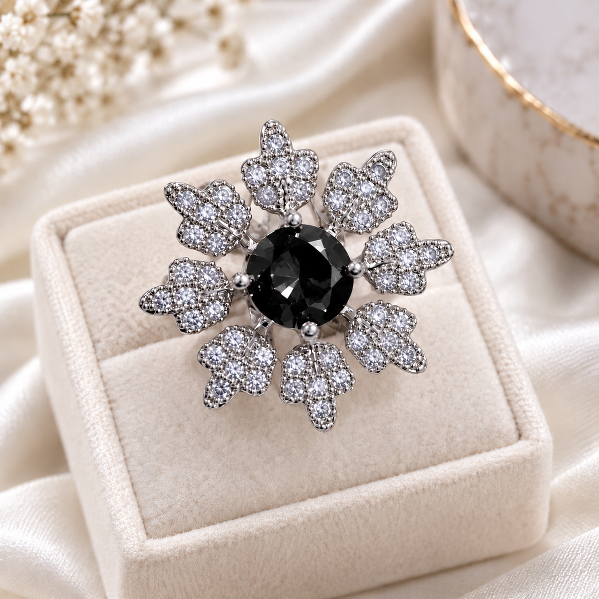 Zircon Ring-477 (Silver/Black)