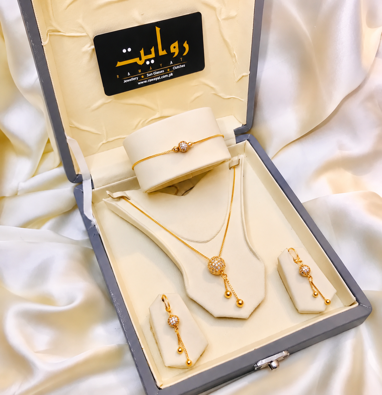 Zircon Ball Necklace