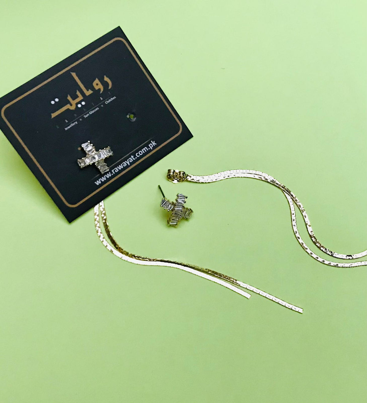 Fancy Earring-88 (Golden)