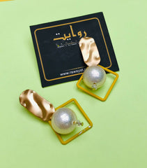 Fancy Earring-226 (Golden)