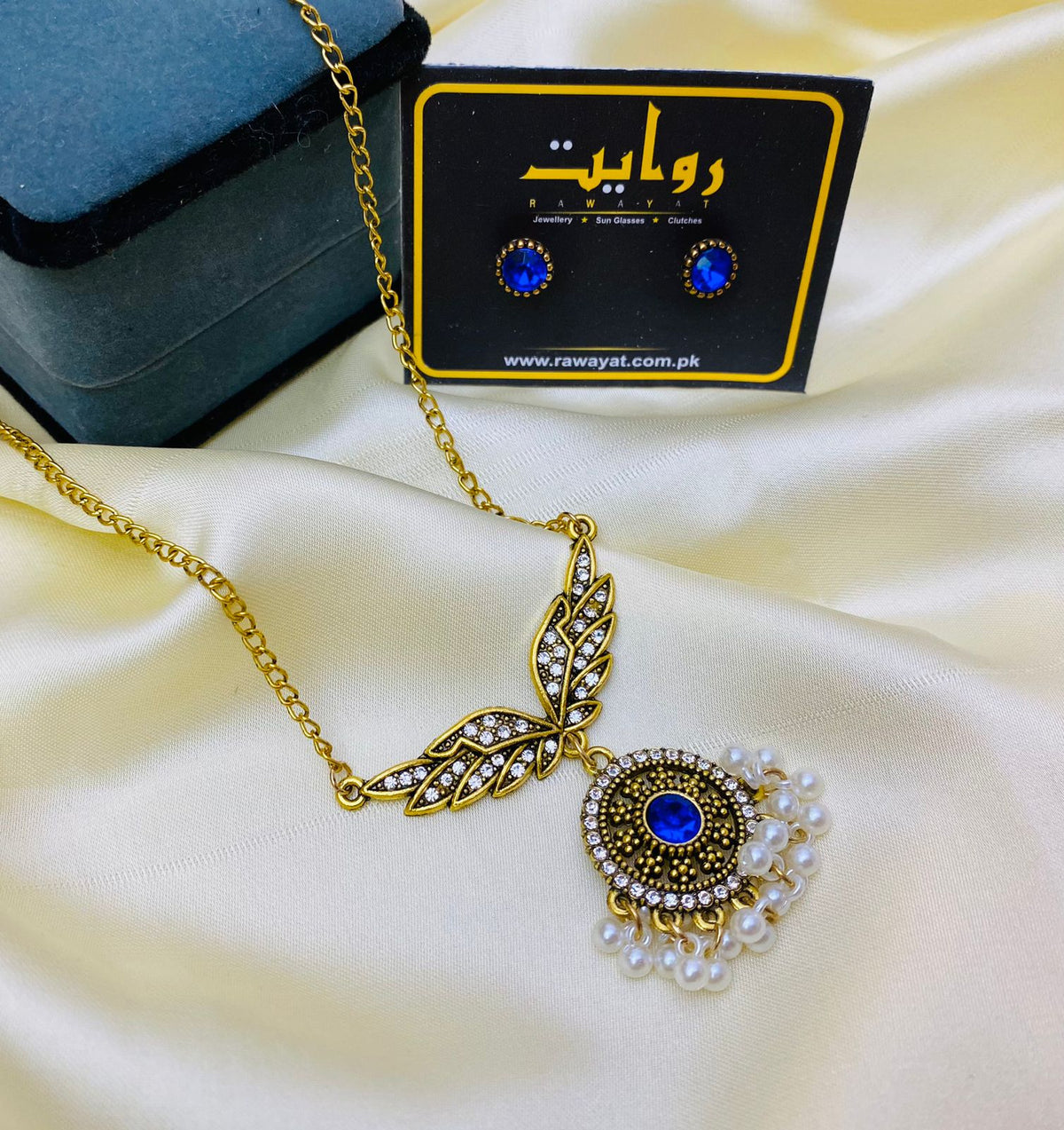 Antique Necklace-13 (Blue)