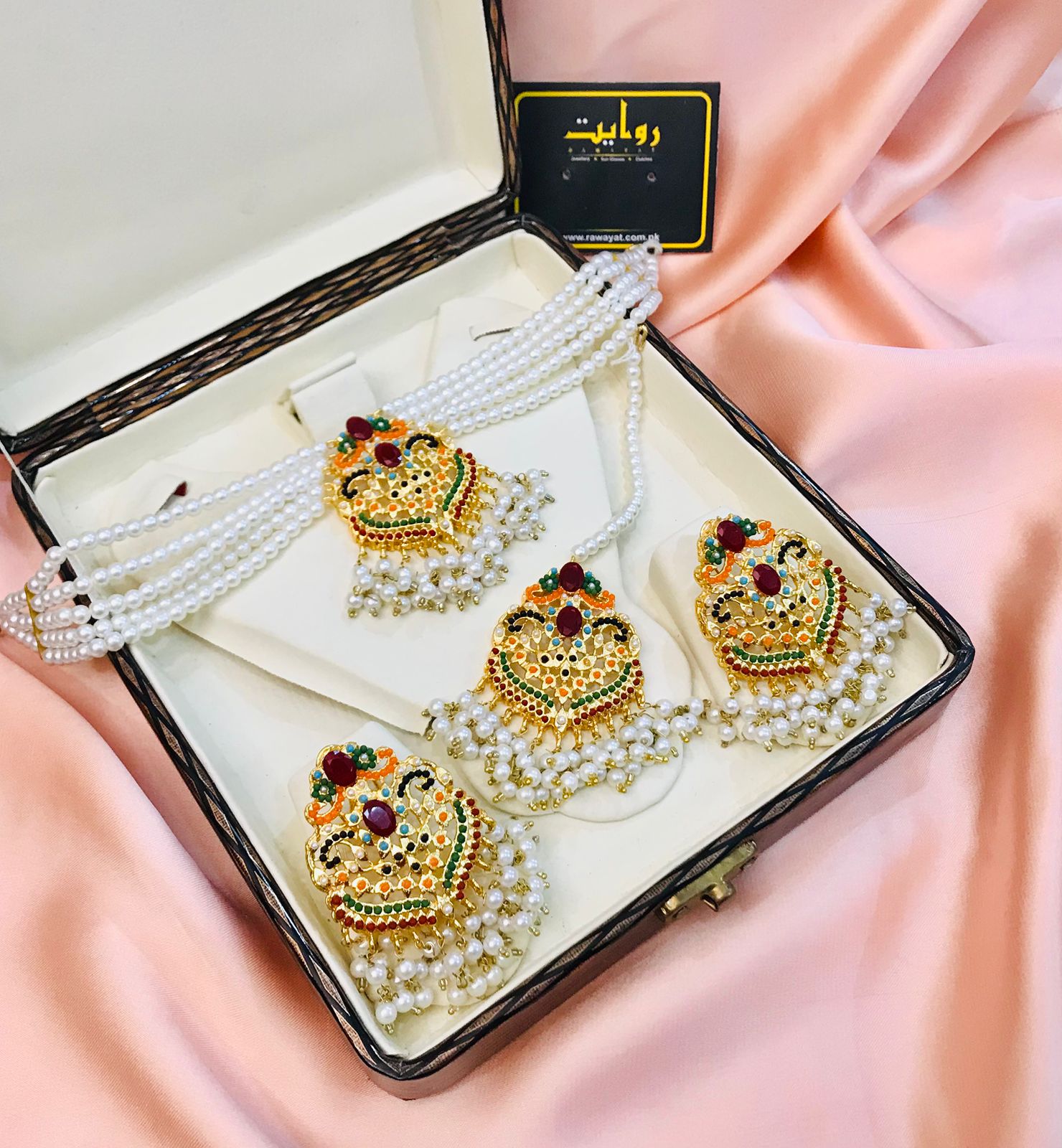 Sharjeena Choker Set (Naurateen)