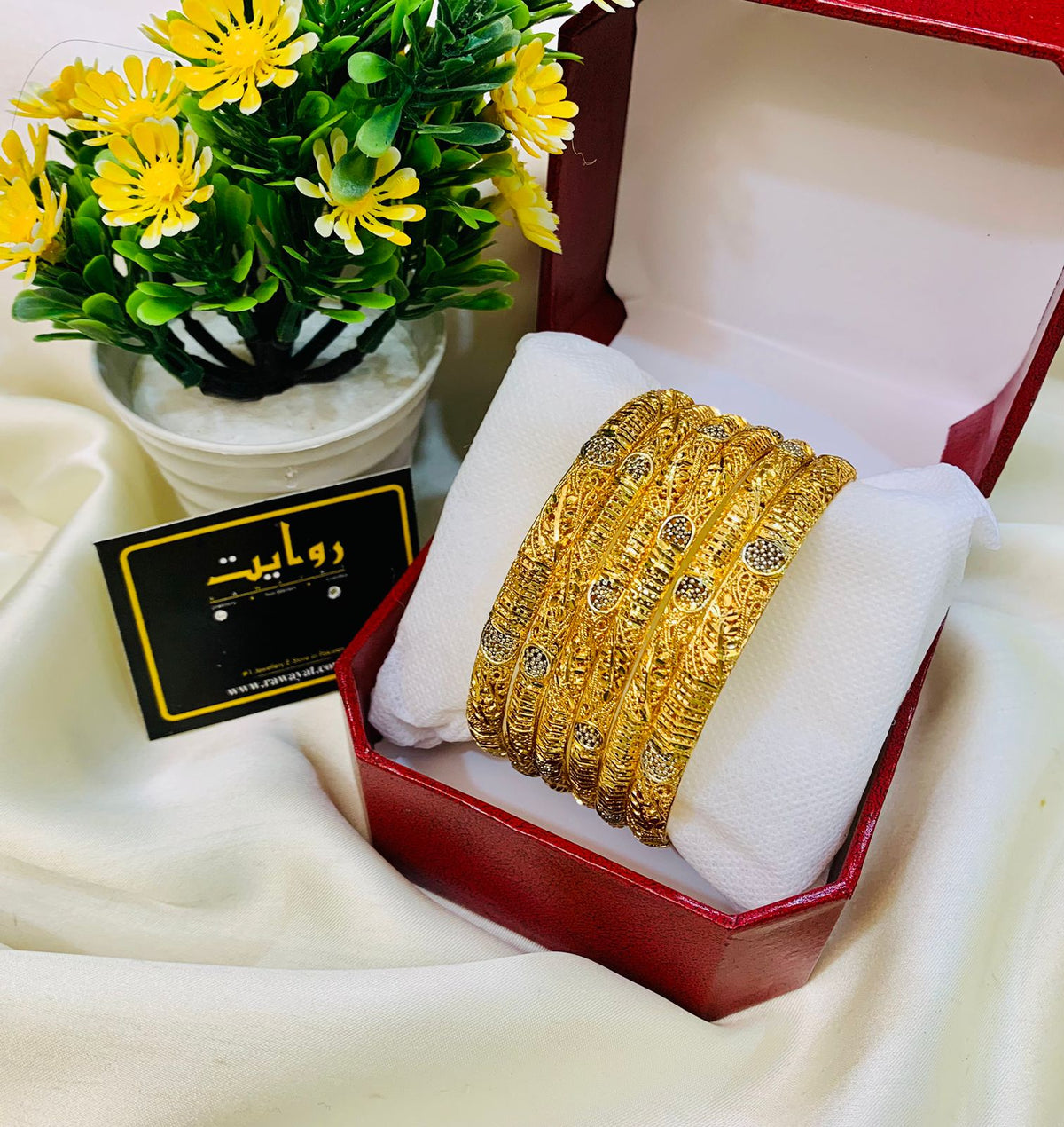 Bangles-114 (Golden)