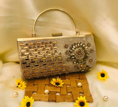 Fancy Clutch-1027 (Golden)