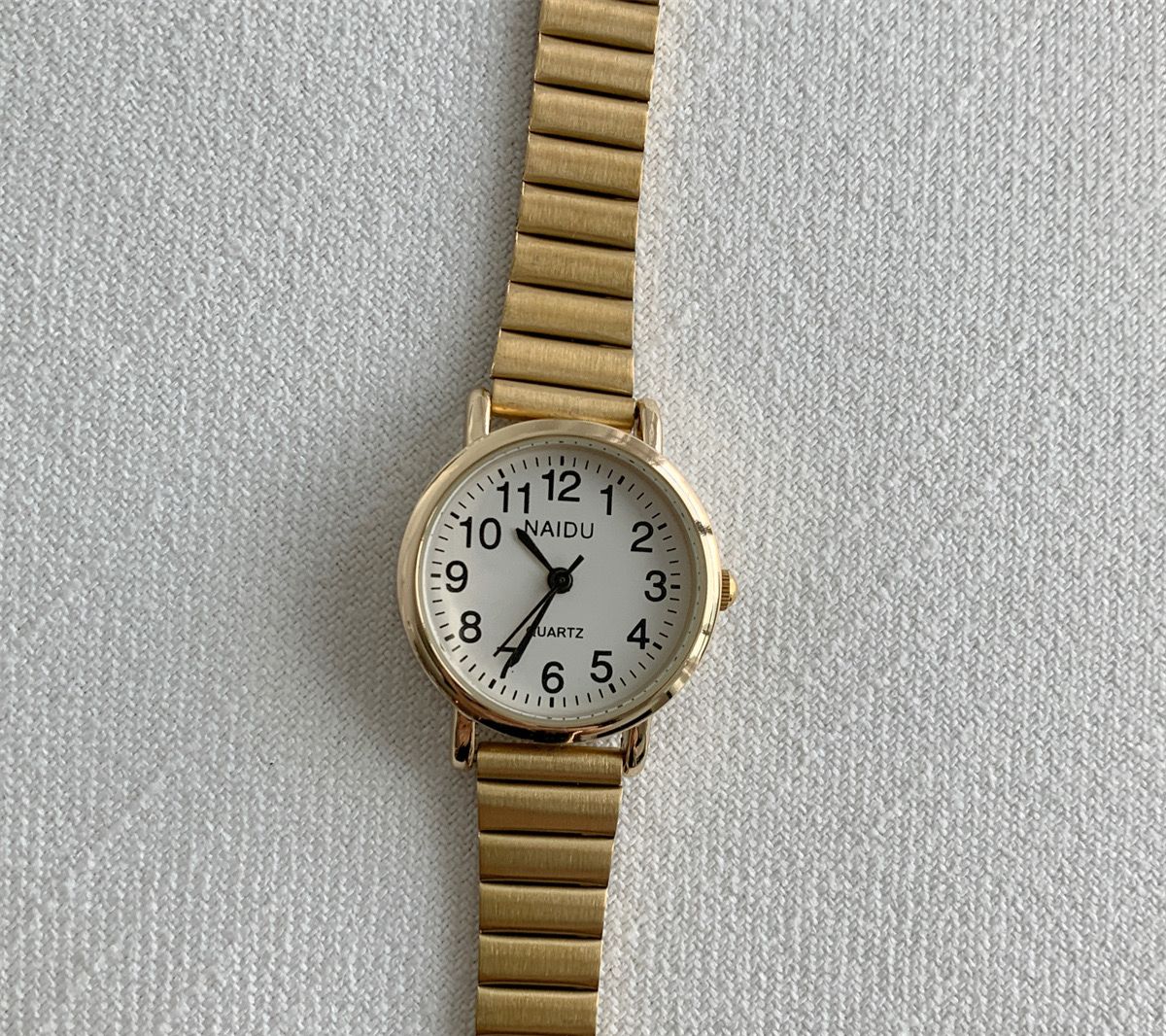 Rawayat Ladies Watch-14 (Golden/White)
