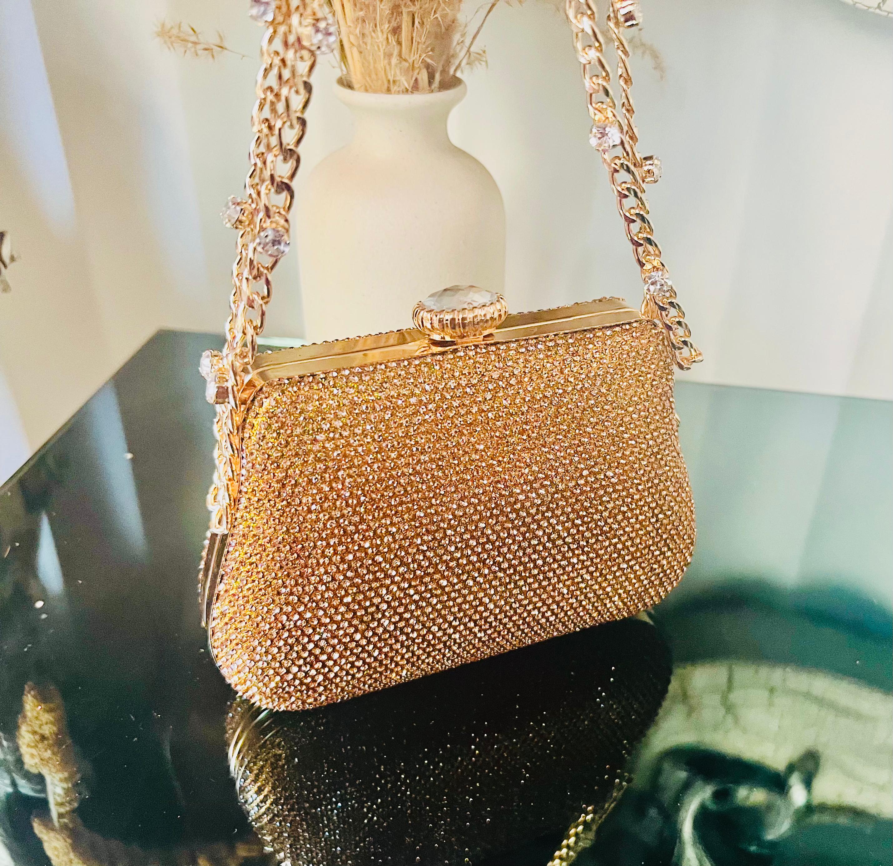 Fancy Clutch-10027 (Golden)