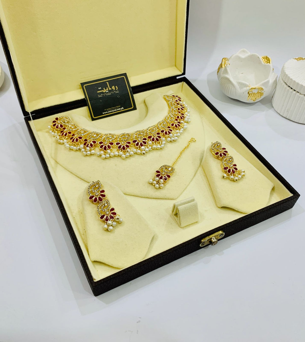 MIAH Set (Maroon)