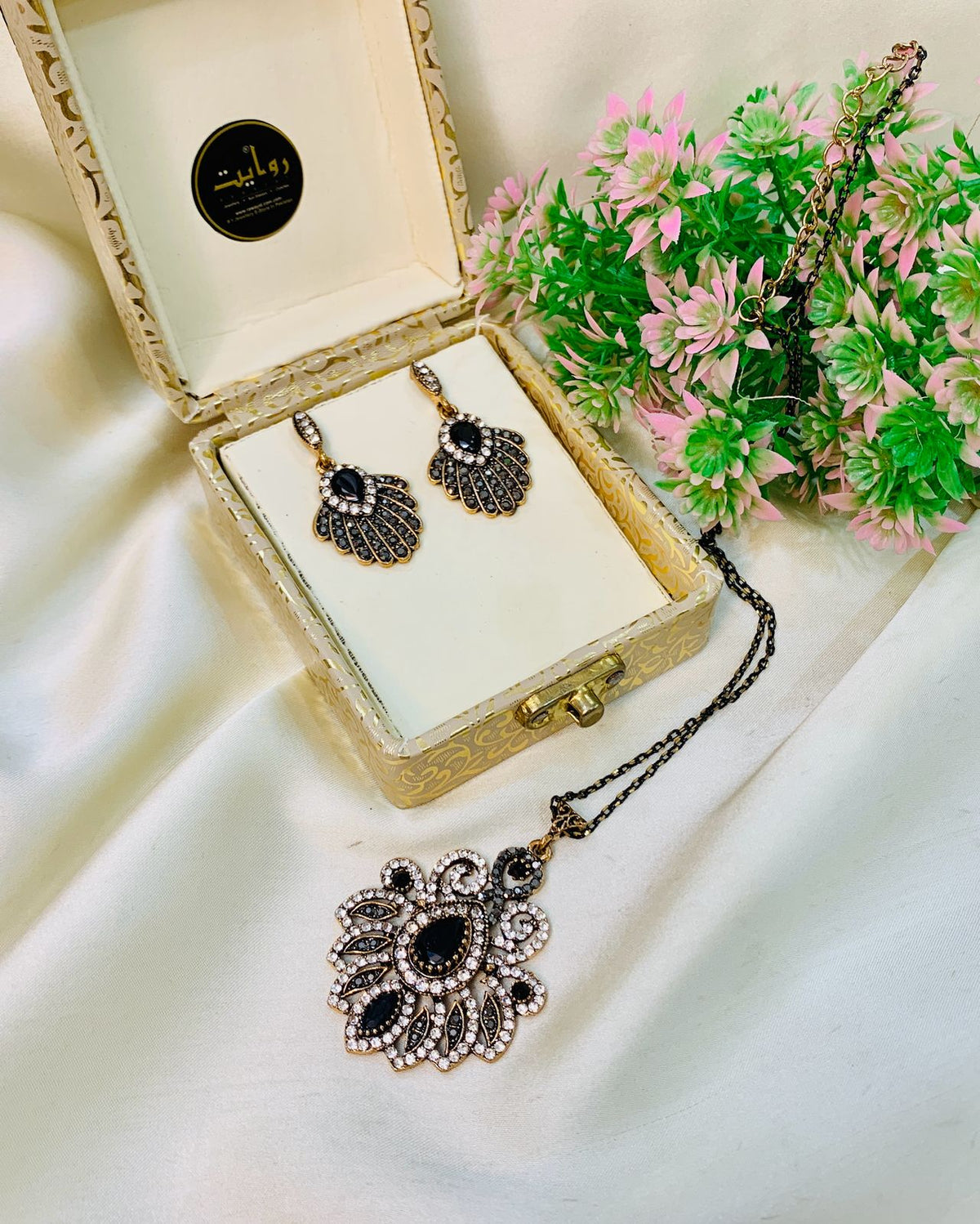 Turkish Locket set-06 (Black)