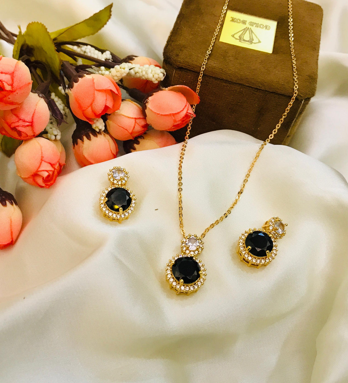 Zircon Locket Set-36 (Black)