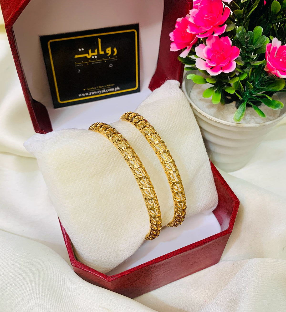 Kara Pair-20 (Golden)