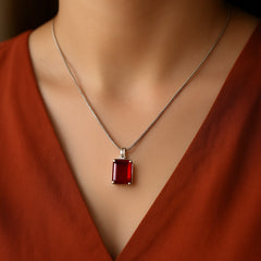 Zircon Pendant-203 (Silver/Maroon)