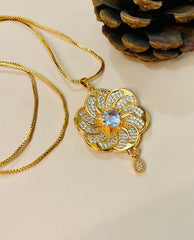 Zircon Pendant-256 (Golden/White)