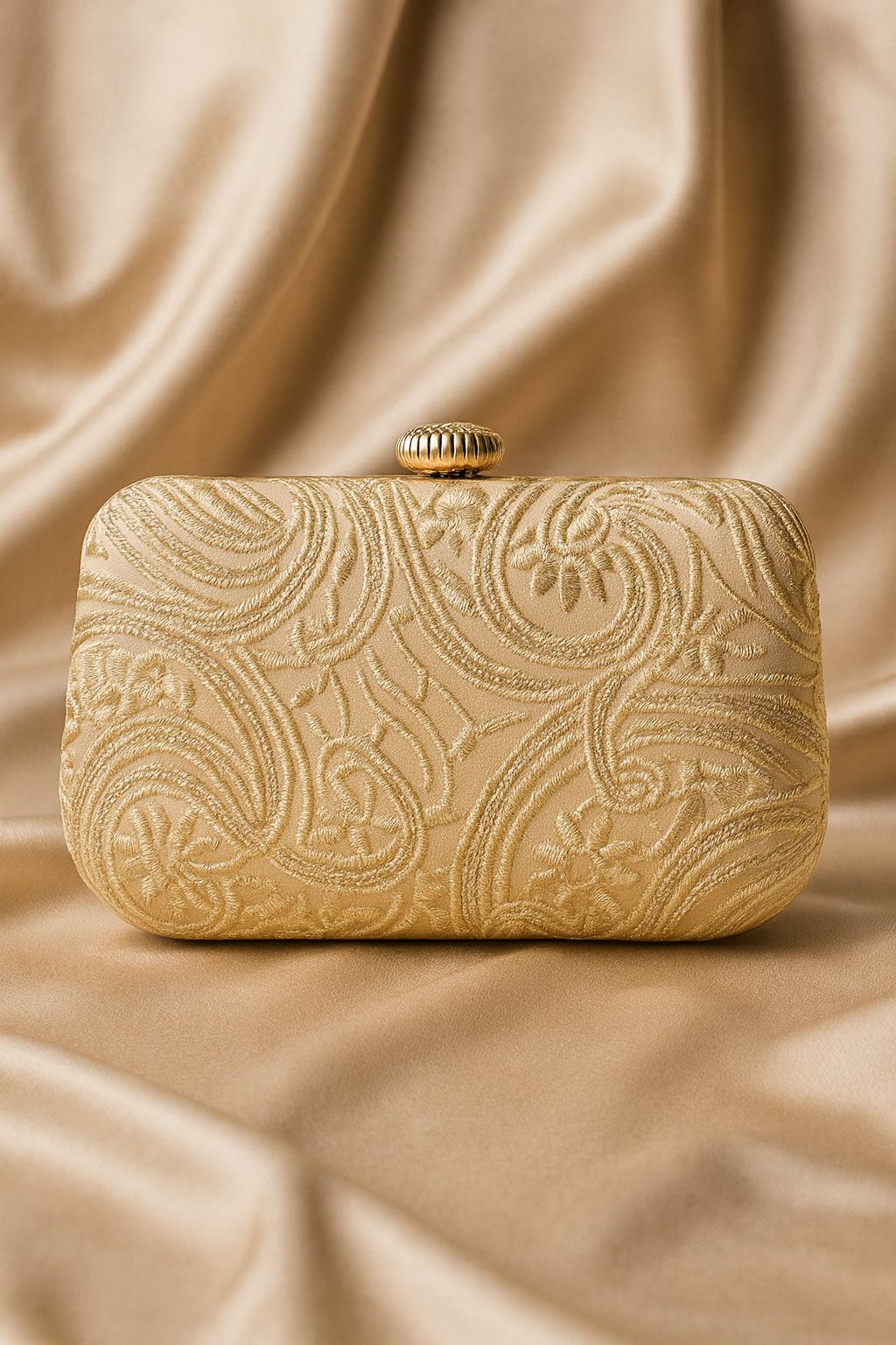 Fancy Clutch-10045 (Off White)