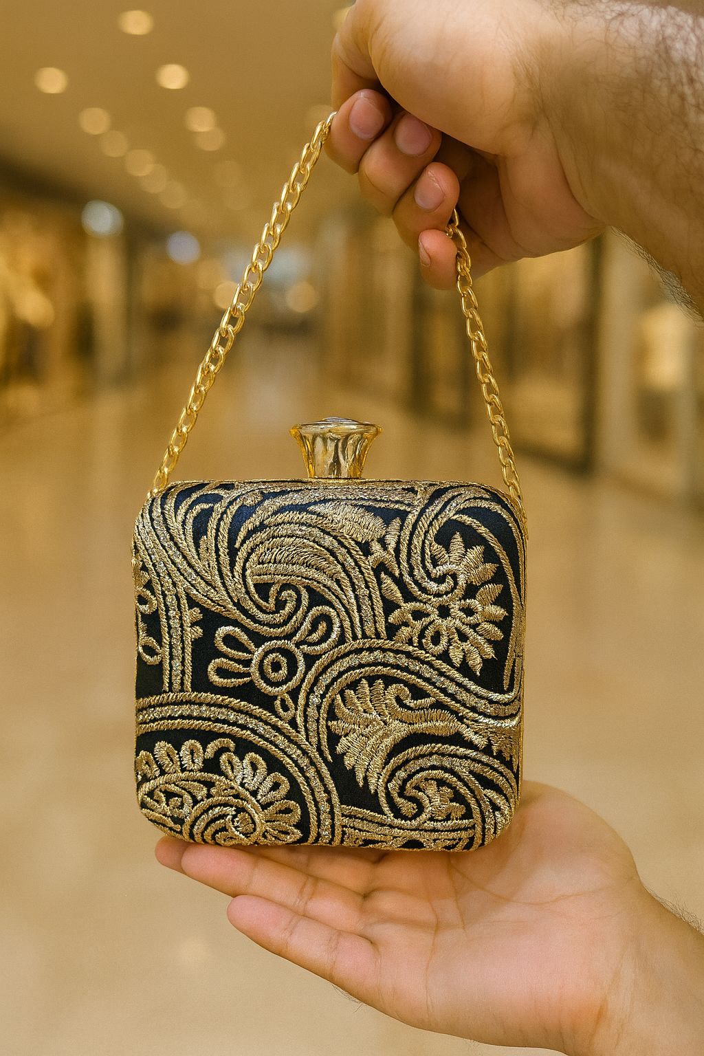 Fancy Clutch-10042 (Black)