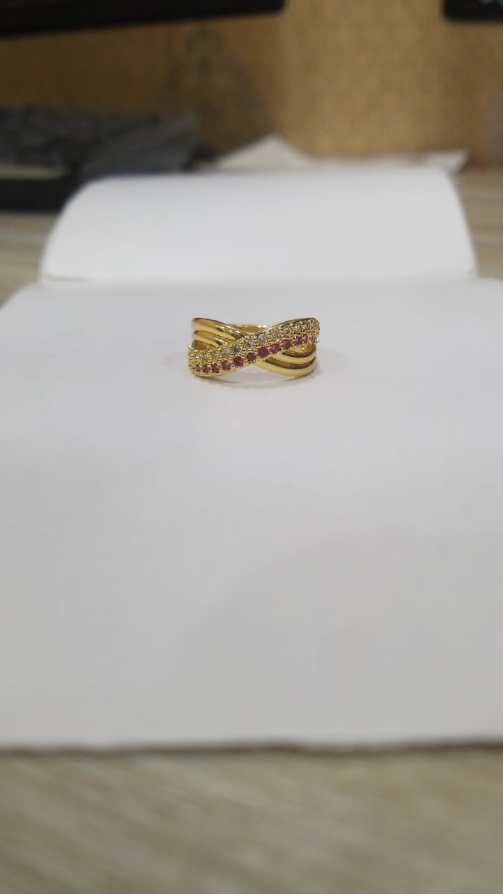 Zircon Ring-130 (Maroon)