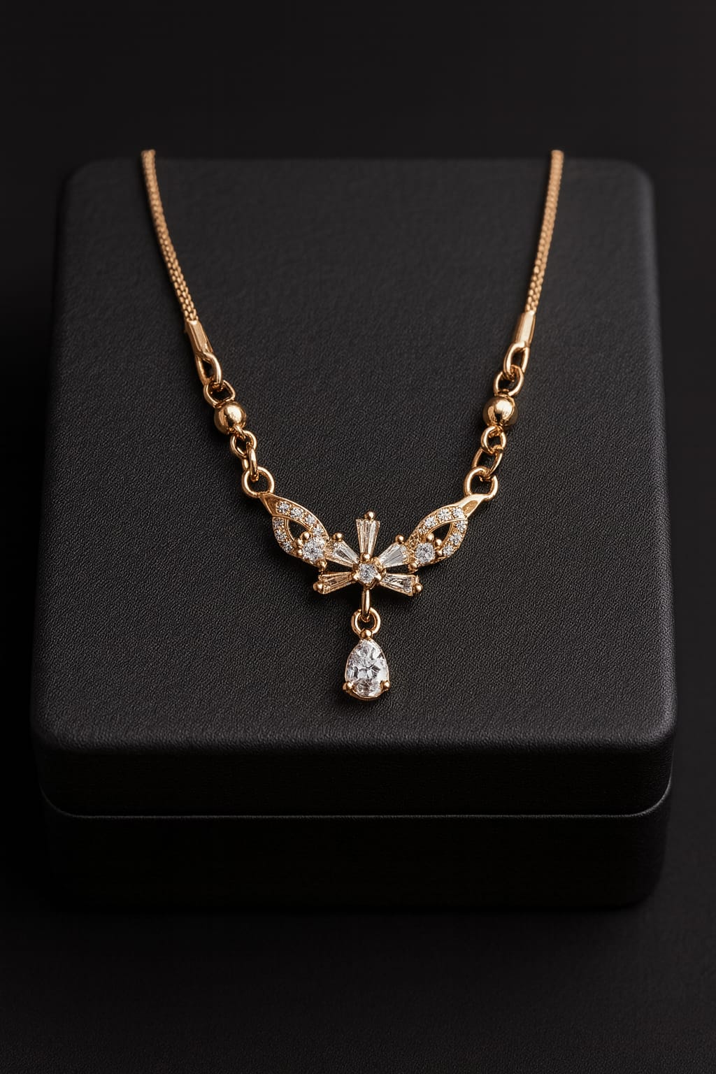 Zircon Pendant-333 (White)