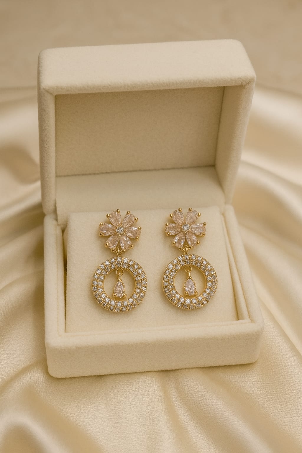 Zircon Earring-130 (White)